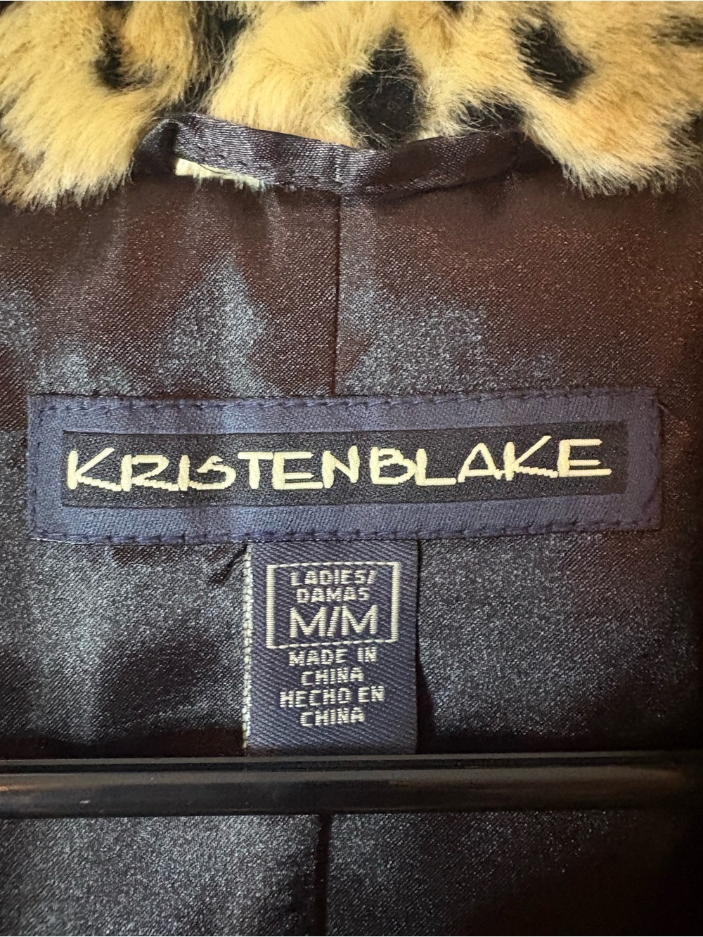 Kristen Blake Tan Animal Print Faux Fur Vest NWOT - Picture 4 of 7